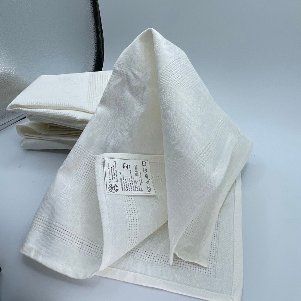 Lot of 12 new linen cotton Russian napkins 17.5” square Gavrilov-Yam Linen